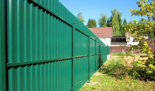 Заборы из металлопрофиля, металлоштакетник, козырьки, навесы, ворота, мебель в стиле лофт в Гомеле