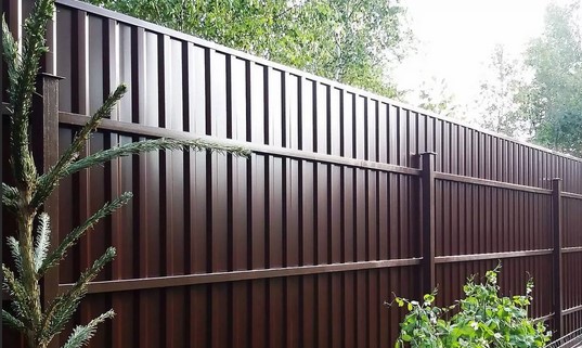 Заборы из металлопрофиля, металлоштакетник, козырьки, навесы, ворота, мебель в стиле лофт в Гомеле