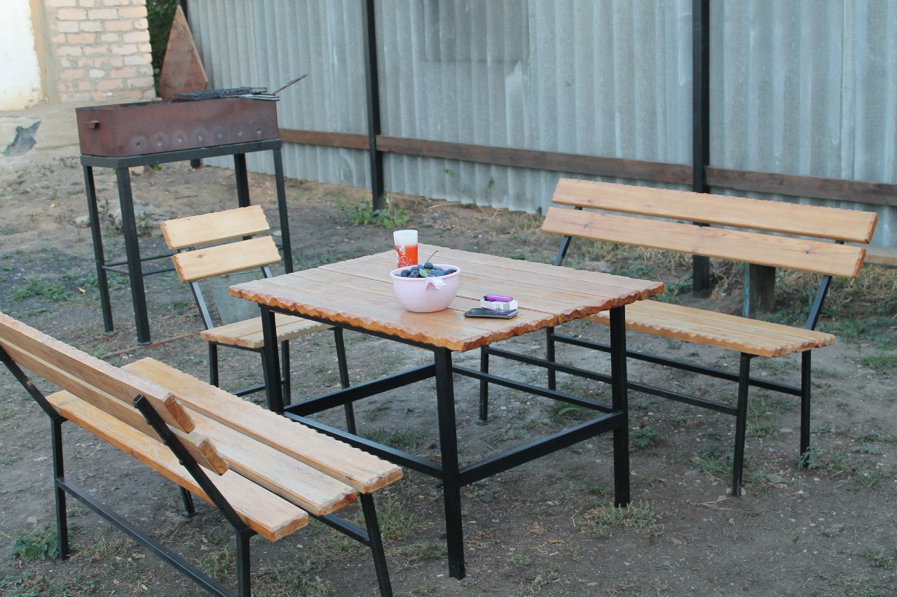 Заборы из металлопрофиля, металлоштакетник, козырьки, навесы, ворота, мебель в стиле лофт в Гомеле